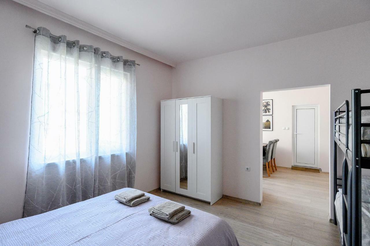 Studio Thermi 1 Varna Extérieur photo